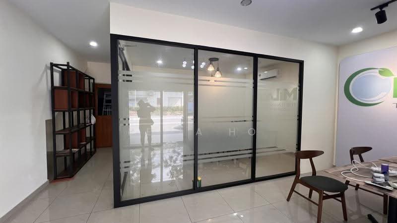 Shop for Sale in Taman Lagenda Putra (Kulai) - Bella Ho - Interior - PropertyGuru.com.my