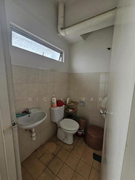 Condominium for Sale at Avelon Tower @ Plaza Medan Putra - Nicole Yan - Bathroom - PropertyGuru.com.my