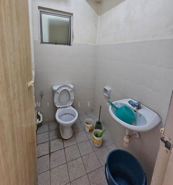 Condominium for Sale at Avelon Tower @ Plaza Medan Putra - Nicole Yan - Bathroom - PropertyGuru.com.my