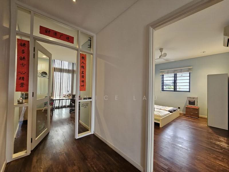 Semi-Detached House for Sale in Lake Fields (Sungai Besi) - Janice Lau - Bedroom - PropertyGuru.com.my