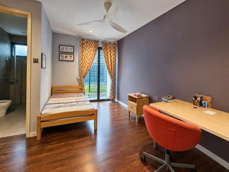 Semi-Detached House for Sale in Lake Fields (Sungai Besi) - Janice Lau - Bedroom - PropertyGuru.com.my