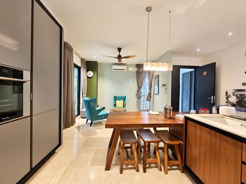 Semi-Detached House for Sale in Lake Fields (Sungai Besi) - Janice Lau - Living Room - PropertyGuru.com.my