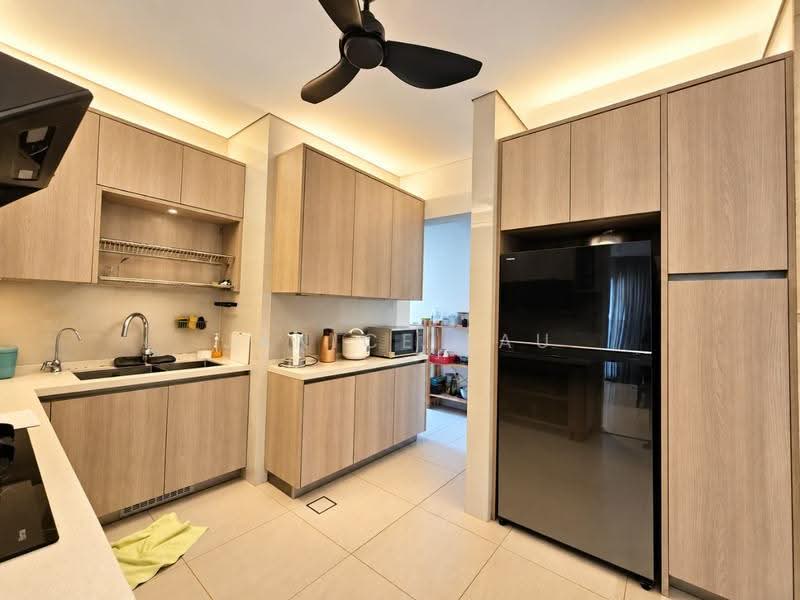 Semi-Detached House for Sale in Lake Fields (Sungai Besi) - Janice Lau - Kitchen - PropertyGuru.com.my