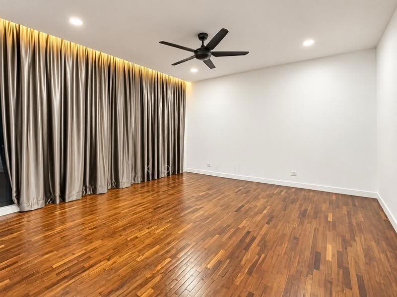 3-storey Terraced House for Sale in Lake Fields (Sungai Besi) - Kok KH - Interior - PropertyGuru.com.my