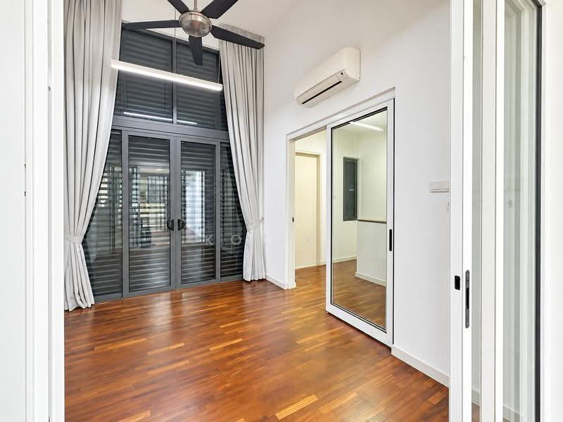 3-storey Terraced House for Sale in Lake Fields (Sungai Besi) - Kok KH - Interior - PropertyGuru.com.my