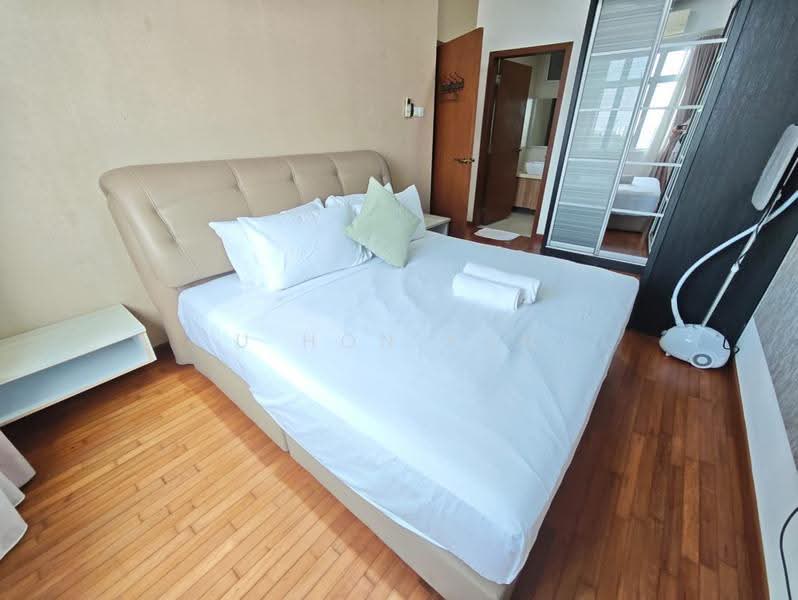 Kediaman Servis untuk Dijual di Grandview 360 - U Hon Kun - Bedroom - PropertyGuru.com.my