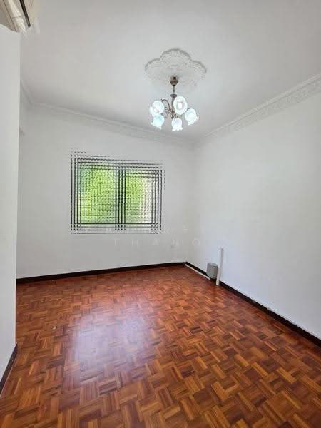 3-storey Terraced House for Sale in Taman Tasik Indah Mewah (Batu) - Kathreen Thang - Living Room - PropertyGuru.com.my