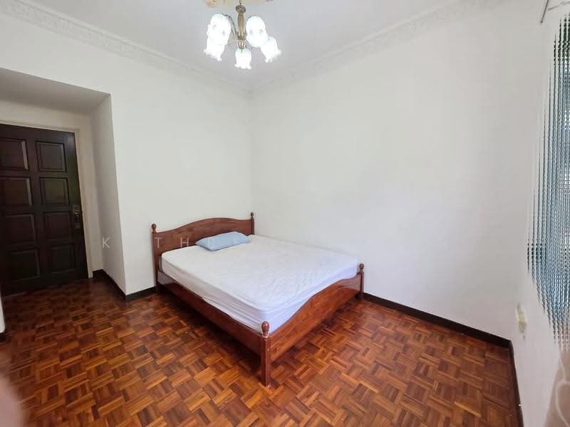 3-storey Terraced House for Sale in Taman Tasik Indah Mewah (Batu) - Kathreen Thang - Bedroom - PropertyGuru.com.my