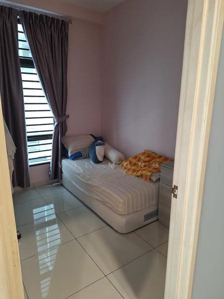 Kediaman Servis untuk Dijual di D'Secret Garden (Pangsapuri Kempas Indah) - Wil Mong - Bedroom - PropertyGuru.com.my