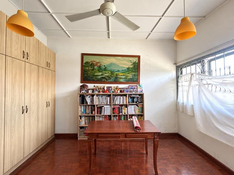 Rumah Banglo untuk Dijual di Taman Tun Dr Ismail (Kuala Lumpur) - Yin Peng . - Study - PropertyGuru.com.my