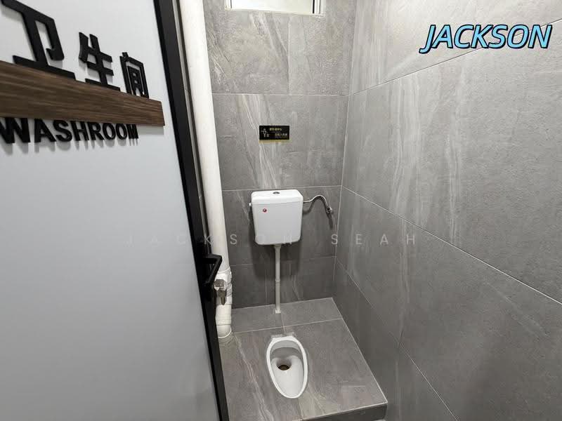 Retail Space for Sale in Kawasan Perniagaan Teras Jaya (Butterworth) - Jackson Seah - Bathroom - PropertyGuru.com.my