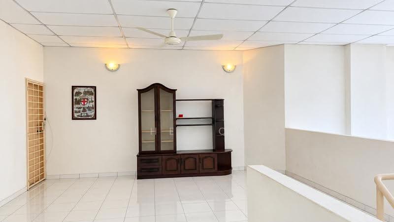 Apartment for Sale at Greenlane Heights Block G - Esther Chan - Living Room - PropertyGuru.com.my