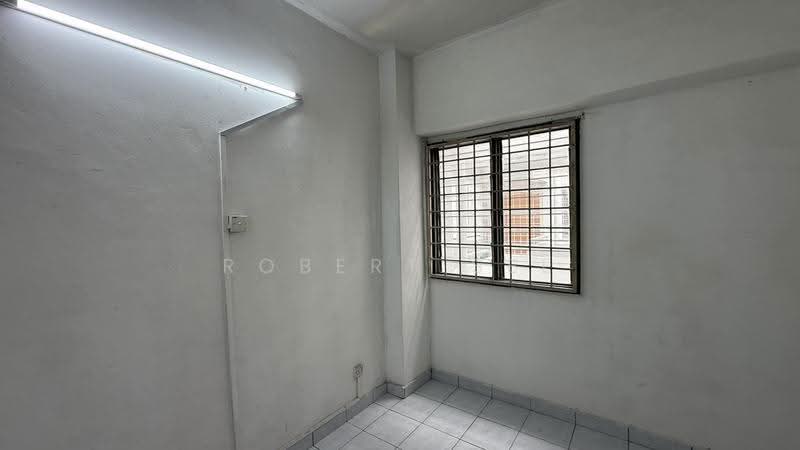 Condominium for Rent at Gardenia Court - Robert See - Interior - PropertyGuru.com.my