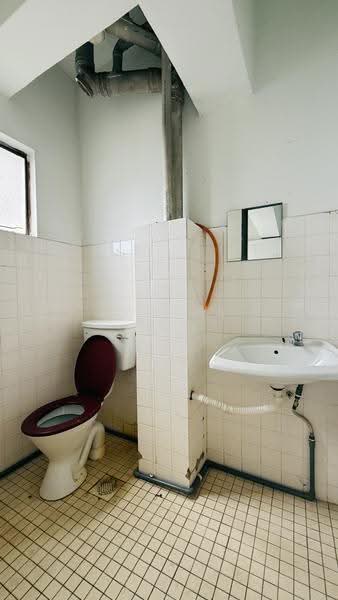 Condominium for Rent at Gardenia Court - Robert See - Bathroom - PropertyGuru.com.my