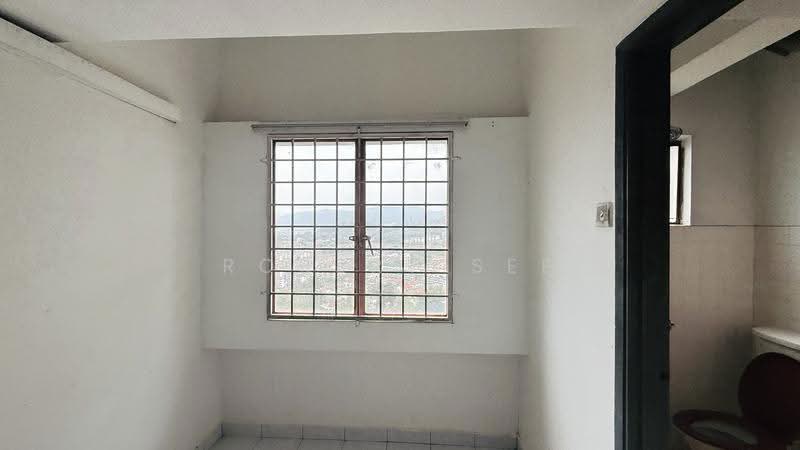 Condominium for Rent at Gardenia Court - Robert See - Interior - PropertyGuru.com.my