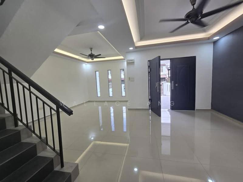 2-storey Terraced House for Sale in Taman Puteri Wangsa (Ulu Tiram) - Wallace Ang - Interior - PropertyGuru.com.my
