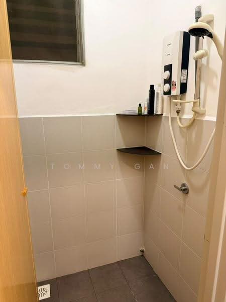 Condominium for Sale at Royale Infinity - Tommy Gan - Bathroom - PropertyGuru.com.my