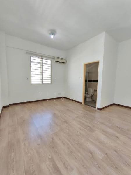 Rumah Berkembar untuk Dijual di Kota Kinabalu (Sabah) - Vincent Leong - Bathroom - PropertyGuru.com.my