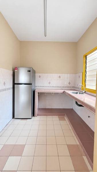 Apartment for Sale at Intana Ria - Mohd Ridzuan - Kitchen - PropertyGuru.com.my
