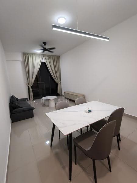 Service Residence for Rent at Vista Tiara (MBW Bay) - Vincent Lai - Living Room - PropertyGuru.com.my