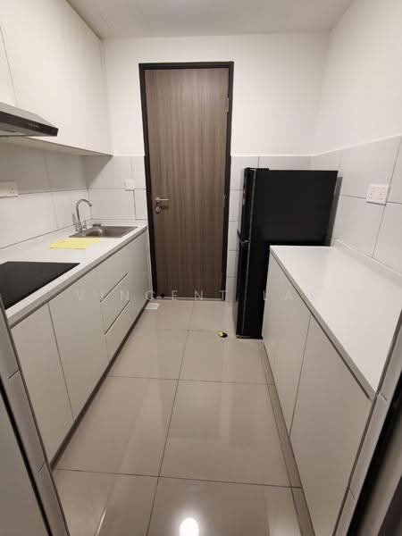 Service Residence for Rent at Vista Tiara (MBW Bay) - Vincent Lai - Kitchen - PropertyGuru.com.my