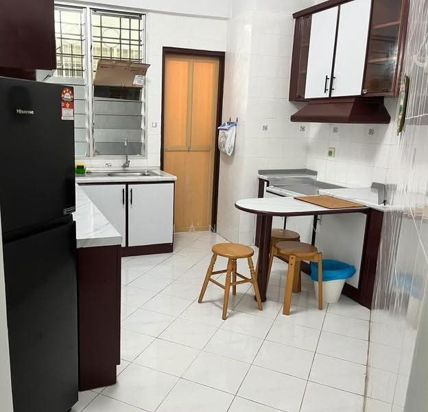 Condominium for Rent at Leader Garden - Stephanie Lim - Kitchen - PropertyGuru.com.my