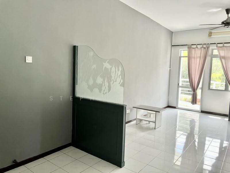Condominium for Rent at Leader Garden - Stephanie Lim - Living Room - PropertyGuru.com.my