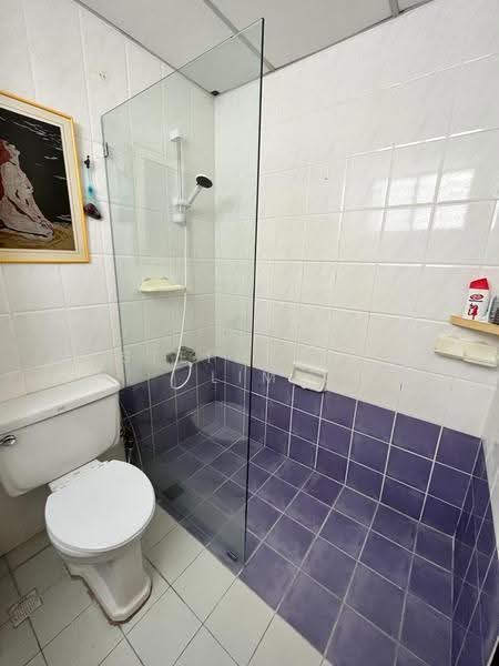 Condominium for Rent at Leader Garden - Stephanie Lim - Bathroom - PropertyGuru.com.my