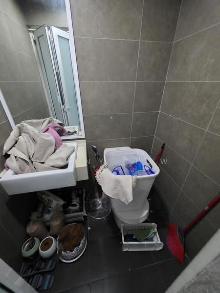 Kediaman Servis untuk Dijual di The Loft @ ZetaPark - Yanny Siow - Bathroom - PropertyGuru.com.my
