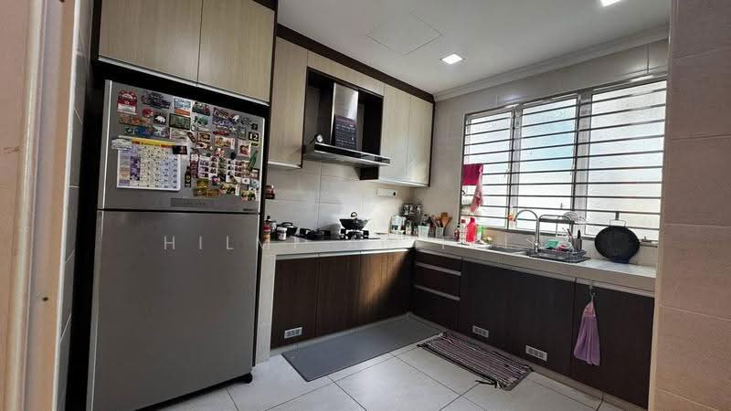 2-storey Terraced House for Sale in TTDI Grove (Kajang) - Hilmi Ariffin - Kitchen - PropertyGuru.com.my