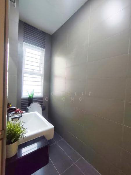 Bungalow House for Sale in Denai Alam (Shah Alam) - Michelle Chong - Bathroom - PropertyGuru.com.my