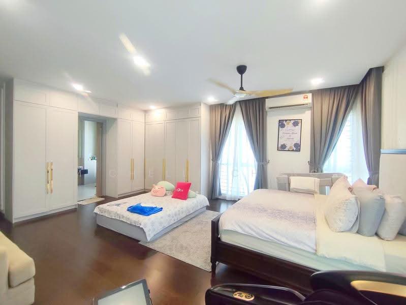 Bungalow House for Sale in Denai Alam (Shah Alam) - Michelle Chong - Bedroom - PropertyGuru.com.my