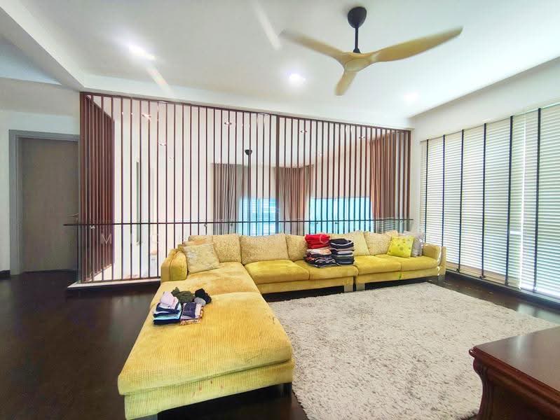 Bungalow House for Sale in Denai Alam (Shah Alam) - Michelle Chong - Living Room - PropertyGuru.com.my