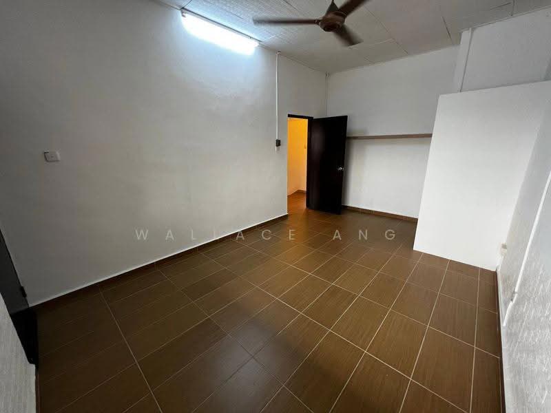 Rumah Teres 2-Tingkat untuk Dijual di Taman Pelangi (Johor Bahru) - Wallace Ang - Interior - PropertyGuru.com.my