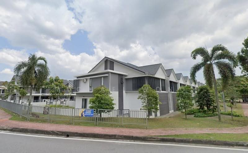 3-storey Terraced House for Sale in Bukit Jelutong (Shah Alam) - Michael Wong - Exterior - PropertyGuru.com.my