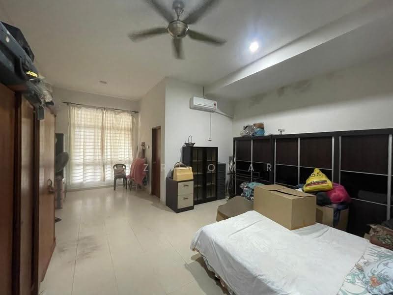 Semi-Detached House for Sale in Taman Rasah Kemayan (Rasah) - Fazri Omar - PropertyGuru.com.my