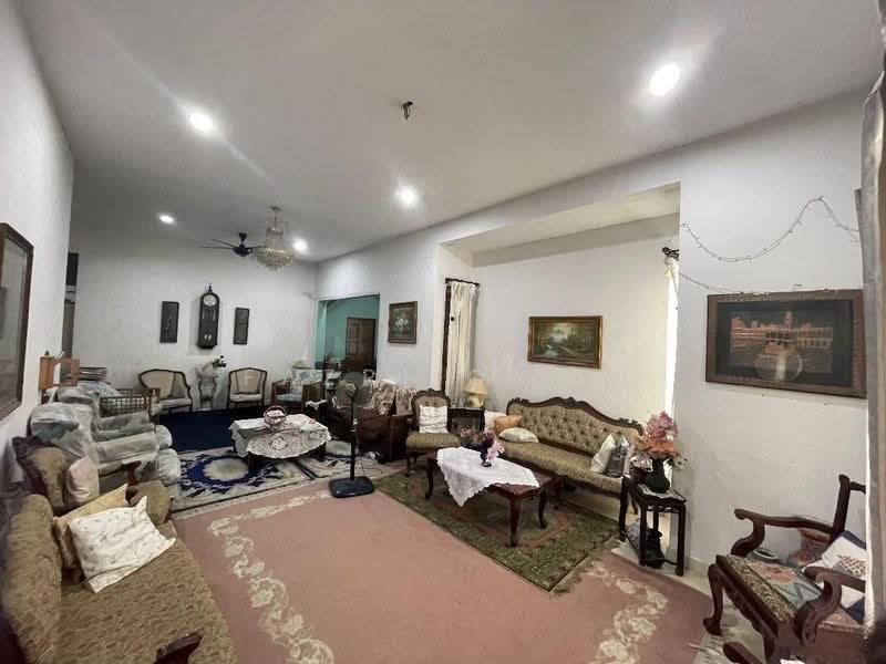 Semi-Detached House for Sale in Taman Rasah Kemayan (Rasah) - Fazri Omar - PropertyGuru.com.my