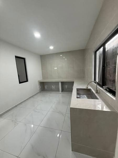1-storey Terraced House for Sale in Skudai (Johor) - Iden Tan - Kitchen - PropertyGuru.com.my