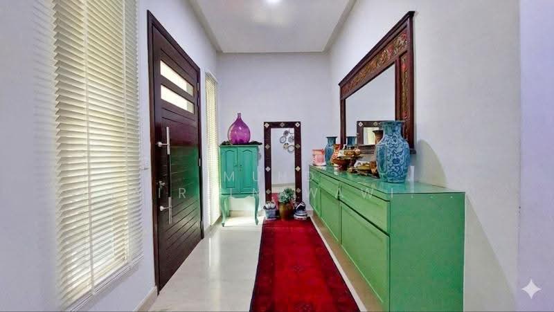 Zero-Lot Bungalow for Sale in Ampang (Selangor) - Muhd Khairulnawawi Kamaruddin - Entrance - PropertyGuru.com.my