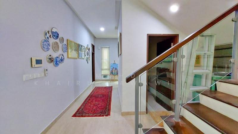 Zero-Lot Bungalow for Sale in Ampang (Selangor) - Muhd Khairulnawawi Kamaruddin - Corridor - PropertyGuru.com.my