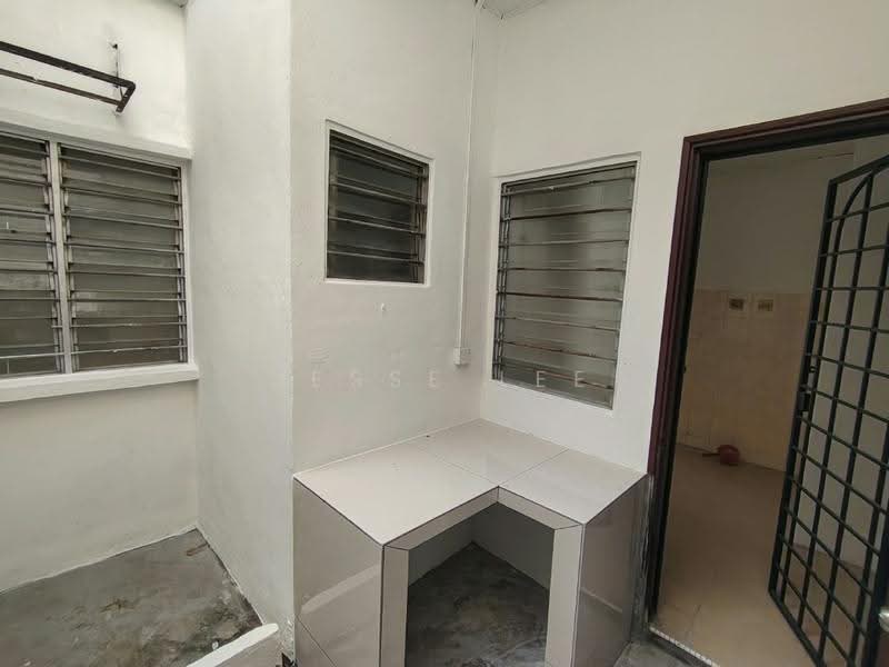 Kedai / Pejabat untuk Disewa di Desa Aman Puri (Kepong) - Jesse Lee - PropertyGuru.com.my