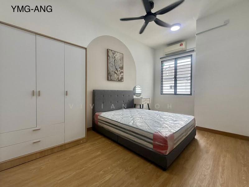 2-storey Terraced House for Rent in Kota Bayuemas (Klang) - Vivian Koh - Bedroom - PropertyGuru.com.my