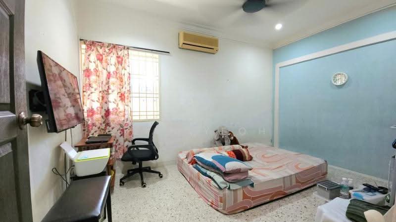 Rumah Berkembar untuk Dijual di Taman Perling (Perling) - Sean Yeoh - Bedroom - PropertyGuru.com.my