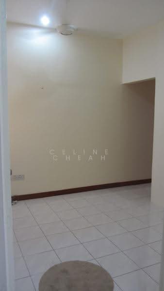 Townhouse for Sale in Desa Ria (Sungai Ara) - Celine Cheah - Interior - PropertyGuru.com.my