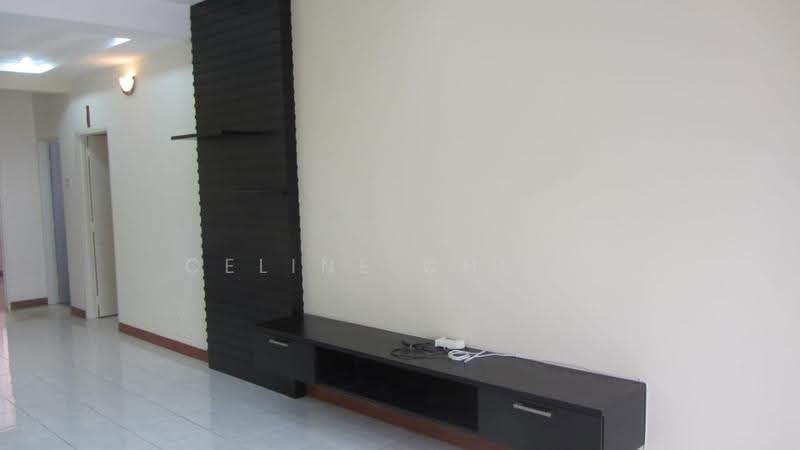 Townhouse for Sale in Desa Ria (Sungai Ara) - Celine Cheah - Living Room - PropertyGuru.com.my