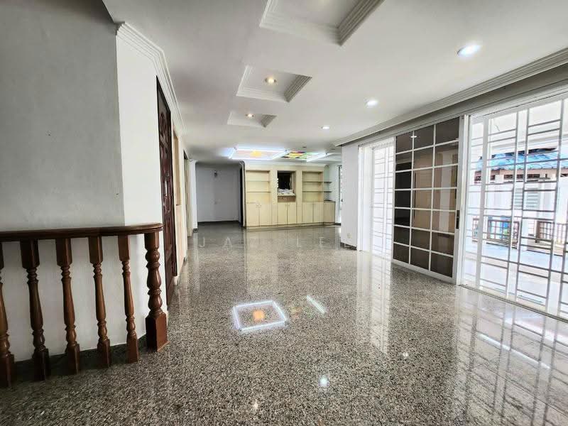 Semi-Detached House for Sale in Taman Pelangi (Johor Bahru) - Jaz Lee - PropertyGuru.com.my