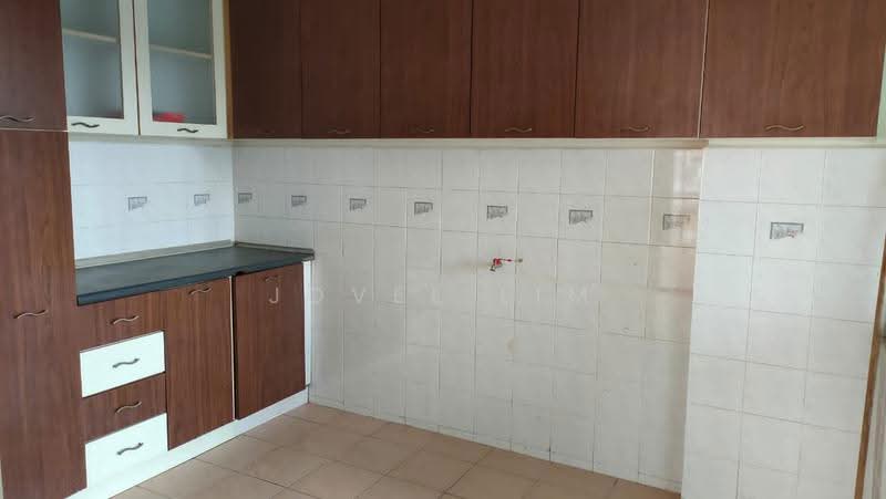 Pangsapuri untuk Dijual di Putri Ria Apartment - Jovel Lim - Kitchen - PropertyGuru.com.my