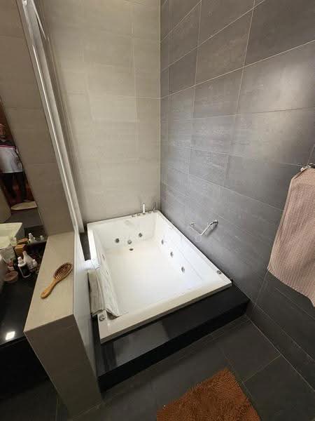 Bungalow House for Sale in Ampang Jaya (Ampang) - Kamisah Khalid - Bathroom - PropertyGuru.com.my