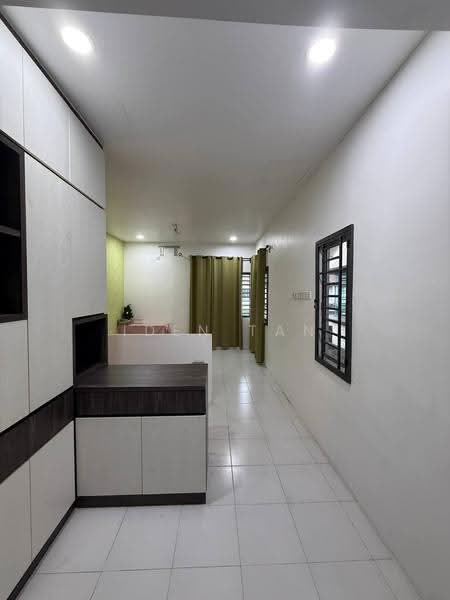 Rumah Teres 2.5-Tingkat untuk Dijual di Taman Scientex Pasir Gudang (Pasir Gudang) - Iden Tan - Interior - PropertyGuru.com.my