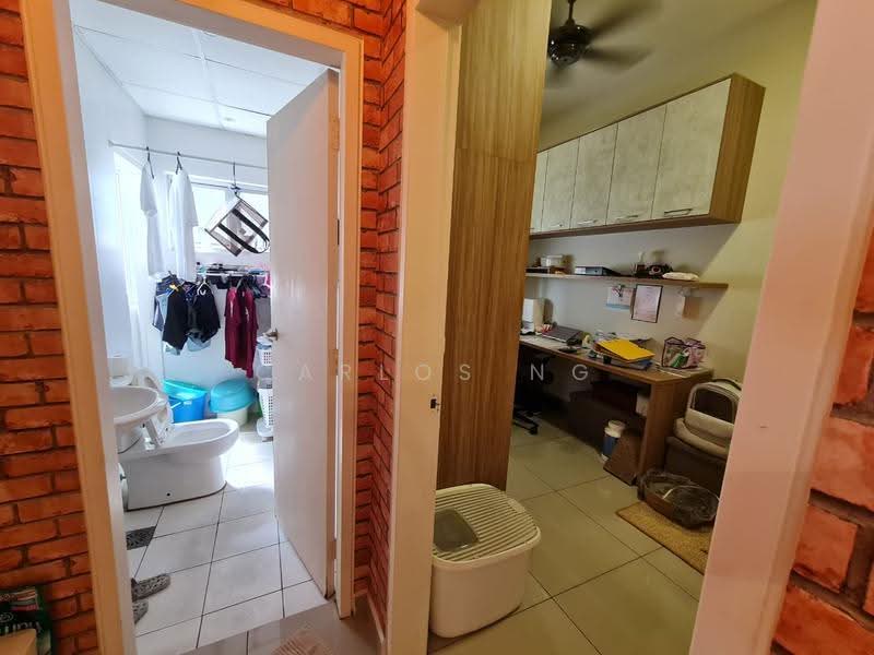 Condominium for Rent at The Wharf Residence - Carlos Ng - Bathroom - PropertyGuru.com.my